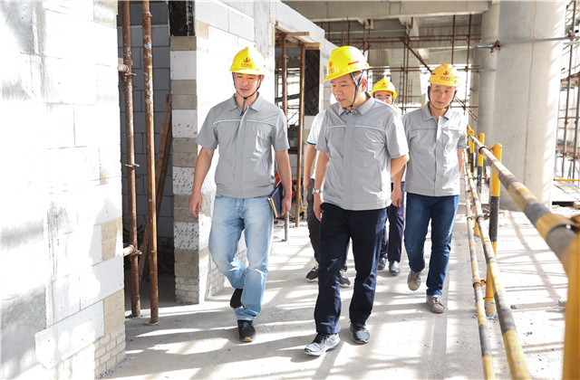 高溫作業(yè)，安全第一！中天與你并肩而行！