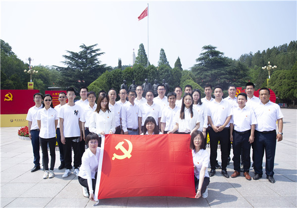 走進(jìn)西柏坡追尋紅色記憶 ——中天四建黨支部開展黨史教育活動