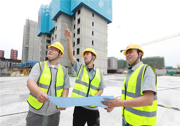 東北公司黨員王斯文：青年人當與自己“較勁”